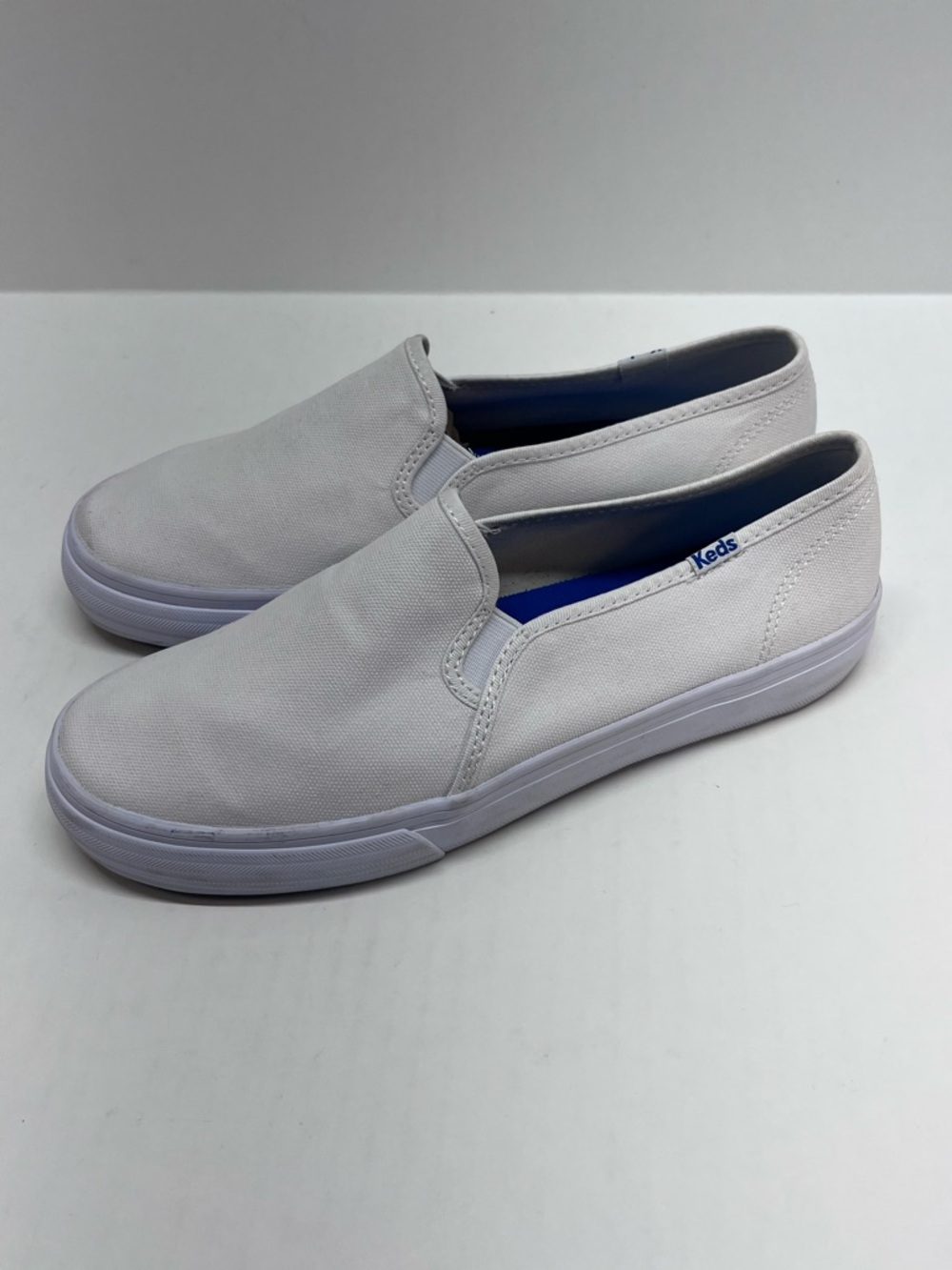 Keds Women's White Slip-On Canvas Loafers 90s